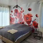 Mary's Poppies - Au Calme Frühstückspension *