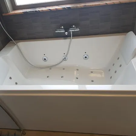 B&B Mary's Poppies - *