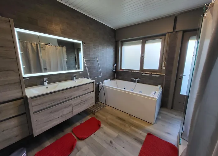 Mary's Poppies - Au Calme Blandain